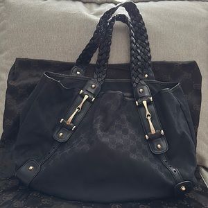 Gucci Pelham shoulder Bag